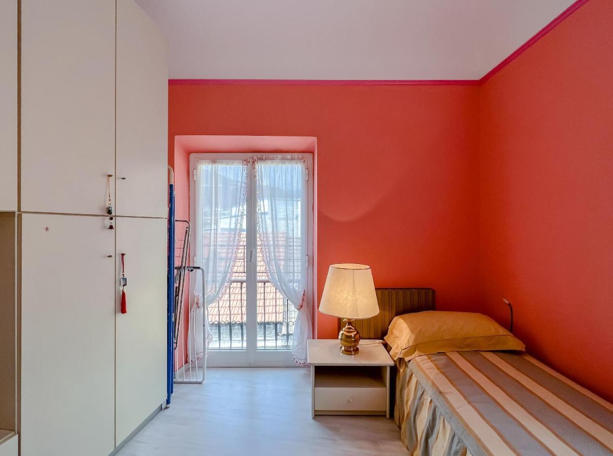 Splendido appartamento con vista mare su piazza Dante Varazze Esterno foto