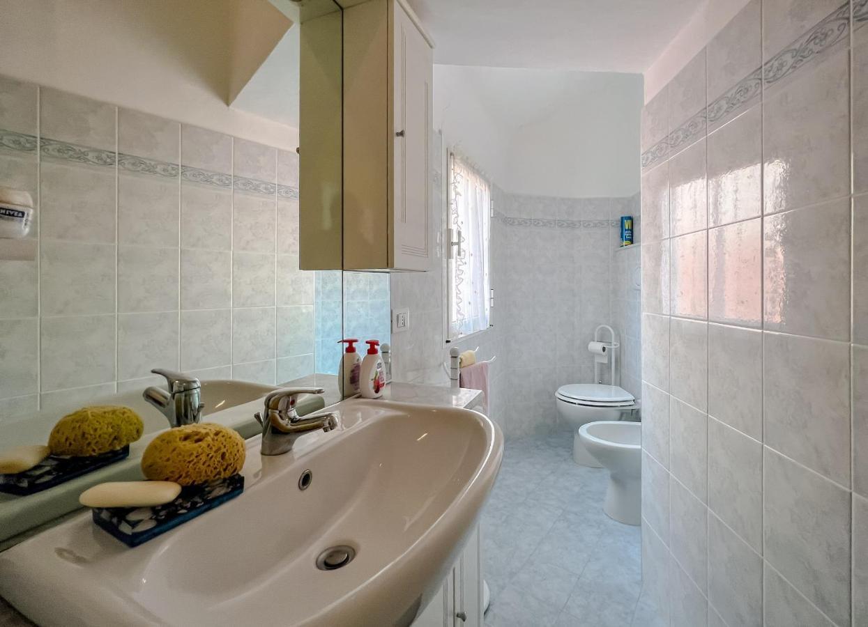 Splendido appartamento con vista mare su piazza Dante Varazze Esterno foto